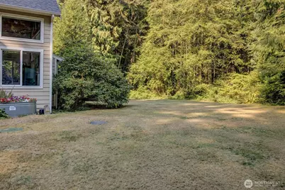 6477 Cultus Bay Road, Clinton, WA 98236 - Photo 34