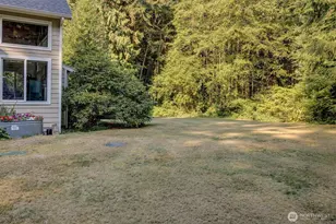 6477 Cultus Bay Rd, Clinton, WA 98236 - Photo 34