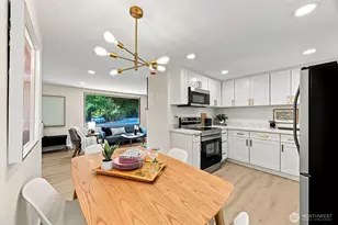2538 NE 107th St, Seattle, WA 98125 - Photo 12