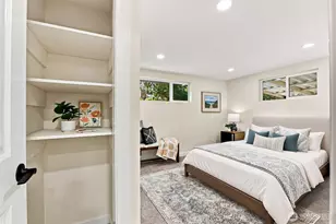 2538 NE 107th St, Seattle, WA 98125 - Photo 16