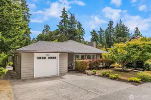 430 Ericksen Ave NE, Bainbridge Island, WA 98110 - Photo 4