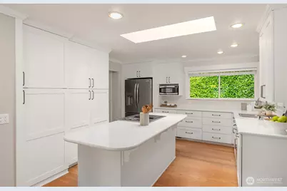 430 Ericksen Avenue NE, Bainbridge Island, WA 98110 - Photo 12