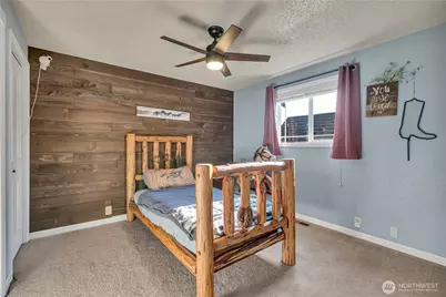 23815 SE 448th Street, Enumclaw, WA 98022 - Photo 24