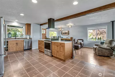 23815 SE 448th Street, Enumclaw, WA 98022 - Photo 10