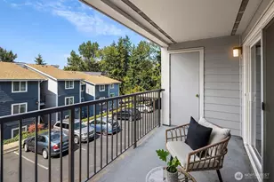 2531 S 248th St, Kent, WA 98032 - Photo 4
