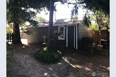 3222 30th Avenue W, Seattle, WA 98199 - Photo 8
