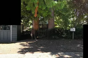 3222 30th Ave W, Seattle, WA 98199 - Photo 6