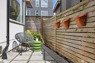 1415 E Fir St, Seattle, WA 98122 - Photo 36