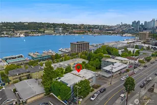 1758 Dexter Ave N, Seattle, WA 98109 - Photo 26