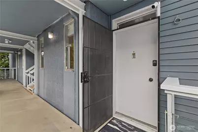 1758 Dexter Avenue N #6, Seattle, WA 98109 - Photo 34