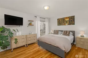 1758 Dexter Ave N, Seattle, WA 98109 - Photo 16