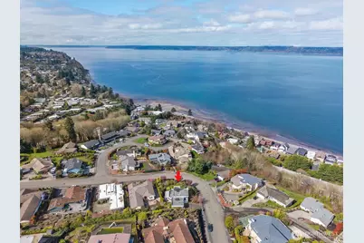 505 S Marine View Way, Federal Way, WA 98003 - Photo 1
