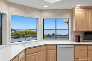 505 S Marine View Way, Federal Way, WA 98003 - Photo 10