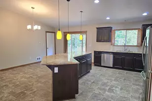 714 Tipsoo Loop S, Rainier, WA 98576 - Photo 8