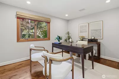 12705 Holmes Point Drive NE, Kirkland, WA 98034 - Photo 18