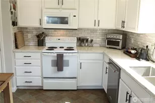 8630 74th St NE, Marysville, WA 98270 - Photo 8