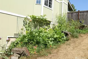 8630 74th St NE, Marysville, WA 98270 - Photo 34