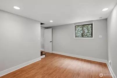 1828 NE Ravenna Boulevard, Seattle, WA 98105 - Photo 32