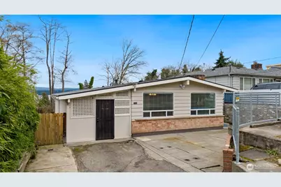 7226 33rd Avenue S, Seattle, WA 98118 - Photo 4