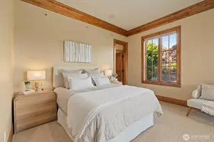 36315 SE Saint Andrews Ln, Snoqualmie, WA 98065 - Photo 12