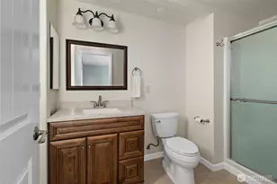 1925 NE 8th Ave, Oak Harbor, WA 98277 - Photo 24