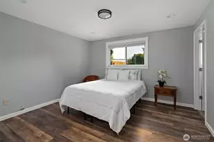 1925 NE 8th Ave, Oak Harbor, WA 98277 - Photo 22