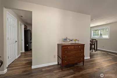 1925 NE 8th Avenue, Oak Harbor, WA 98277 - Photo 6
