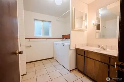 8017 47th Place W, Mukilteo, WA 98275 - Photo 28