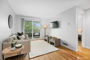 1300 W Boston St, Seattle, WA 98119 - Photo 12