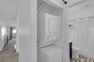 22213 6th Ave S, Des Moines, WA 98198 - Photo 24