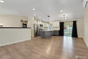 902 194th Street E, Spanaway, WA 98387 - Photo 6