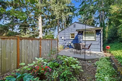 4320 31st Avenue W, Seattle, WA 98199 - Photo 20