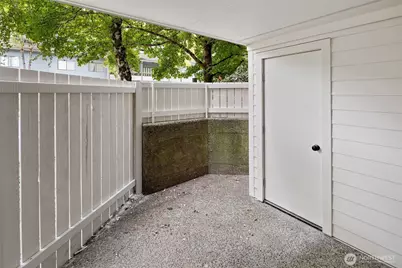3055 80th Avenue SE #107, Mercer Island, WA 98040 - Photo 20