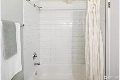 3055 80th Avenue SE #107, Mercer Island, WA 98040 - Photo 18