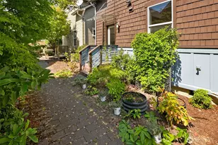2211 NW 60th St, Seattle, WA 98107 - Photo 32
