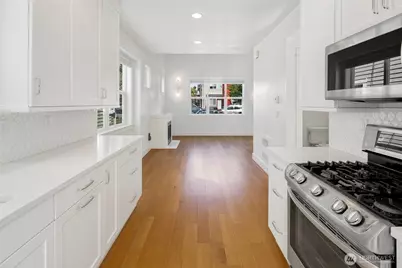 2211 NW 60th Street, Seattle, WA 98107 - Photo 16