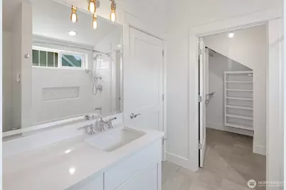 2211 NW 60th Street, Seattle, WA 98107 - Photo 30