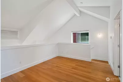 2211 NW 60th Street, Seattle, WA 98107 - Photo 24