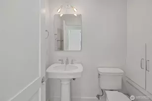 2211 NW 60th St, Seattle, WA 98107 - Photo 20