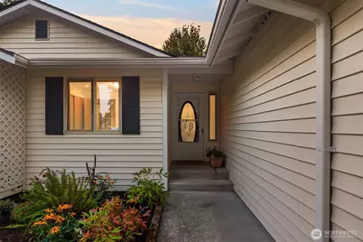 11703 30th Street NE, Lake Stevens, WA 98258 - Photo 4