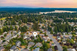 11703 30th St NE, Lake Stevens, WA 98258 - Photo 2