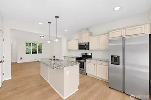 10715 Ross Rd, Bothell, WA 98011 - Photo 8