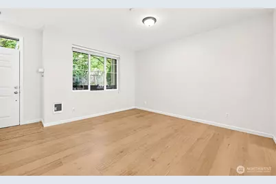 10715 Ross Road #C, Bothell, WA 98011 - Photo 4