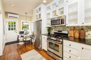 1613 21st Ave, Seattle, WA 98122 - Photo 8
