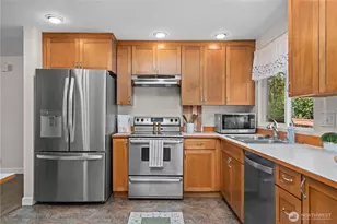 2002 S 280th Pl, Federal Way, WA 98003 - Photo 10