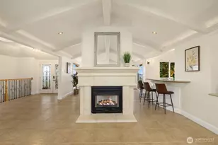 310 Skyline Dr, Edmonds, WA 98020 - Photo 4