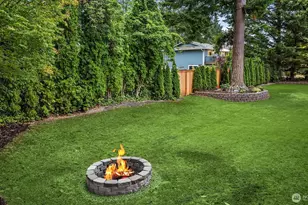 310 Skyline Dr, Edmonds, WA 98020 - Photo 32