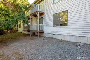 325 NE Kettle St, Oak Harbor, WA 98277 - Photo 20