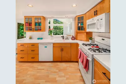 8760 SW 190th Street, Vashon, WA 98070 - Photo 8