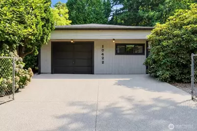 10422 165th Pl NE, Redmond, WA 98052 - Photo 1